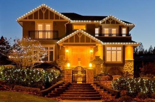 this image shows Rocklin Holly Jolly Residential Christmas lights in Sacramento, CA