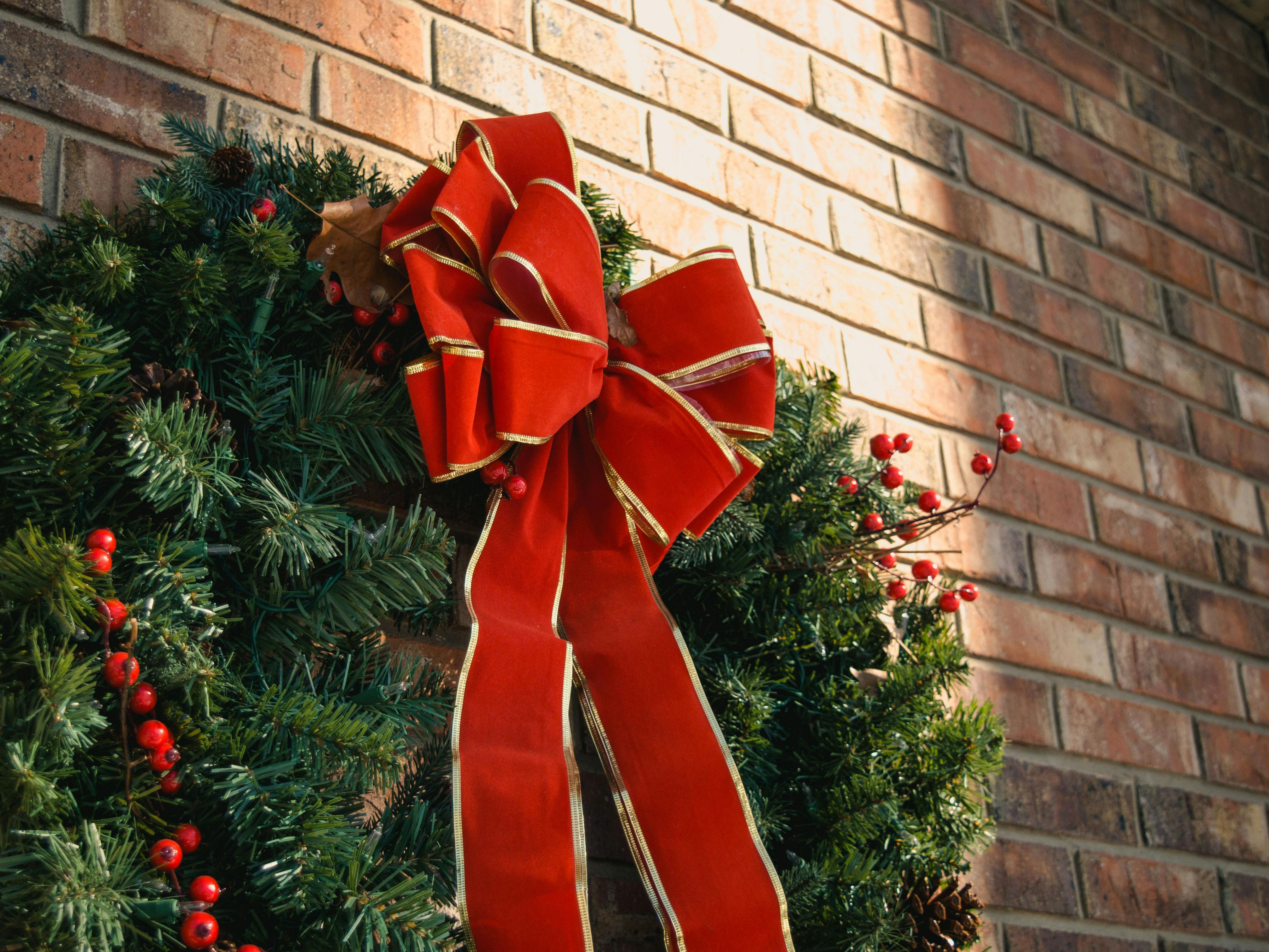 Roofline and yard holiday lighting, Land Park Christmas light installation